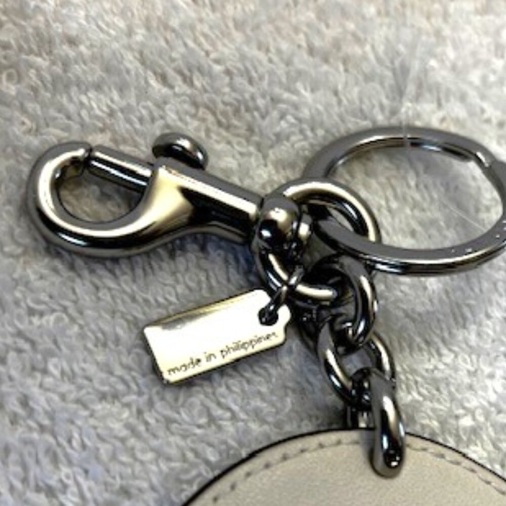 Coach Leather Beachball Bag Charm NWT - Picture 5 of 7